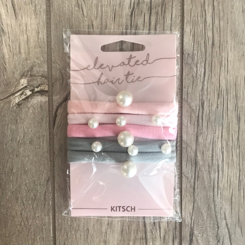 Pink and grey pearl hair ties